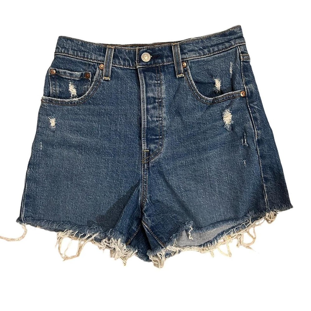 Levis Ribcage Shorts (Size 26)